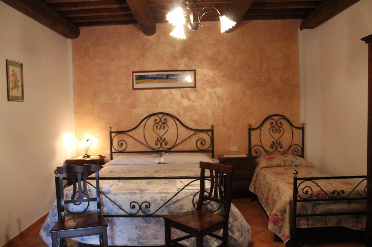 Agriturismo Il Capannone モンテメラノ エクステリア 写真